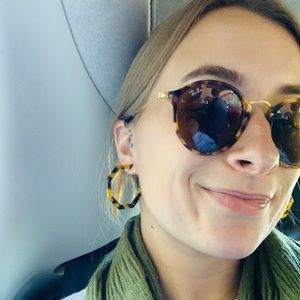 Meet your Posher, Marina